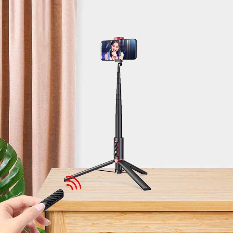 Integrated Outdoor Selfie Mobile Phone Tripod Holder